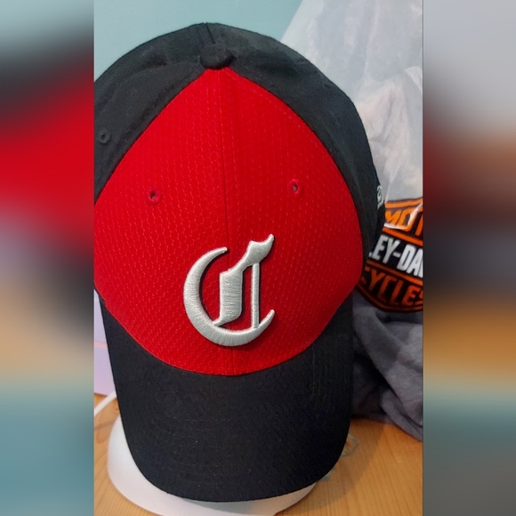 Cleveland Indians New Era Red/Navy 2019 BattingPractice 39thirty flex hat - Picture 1 of 5